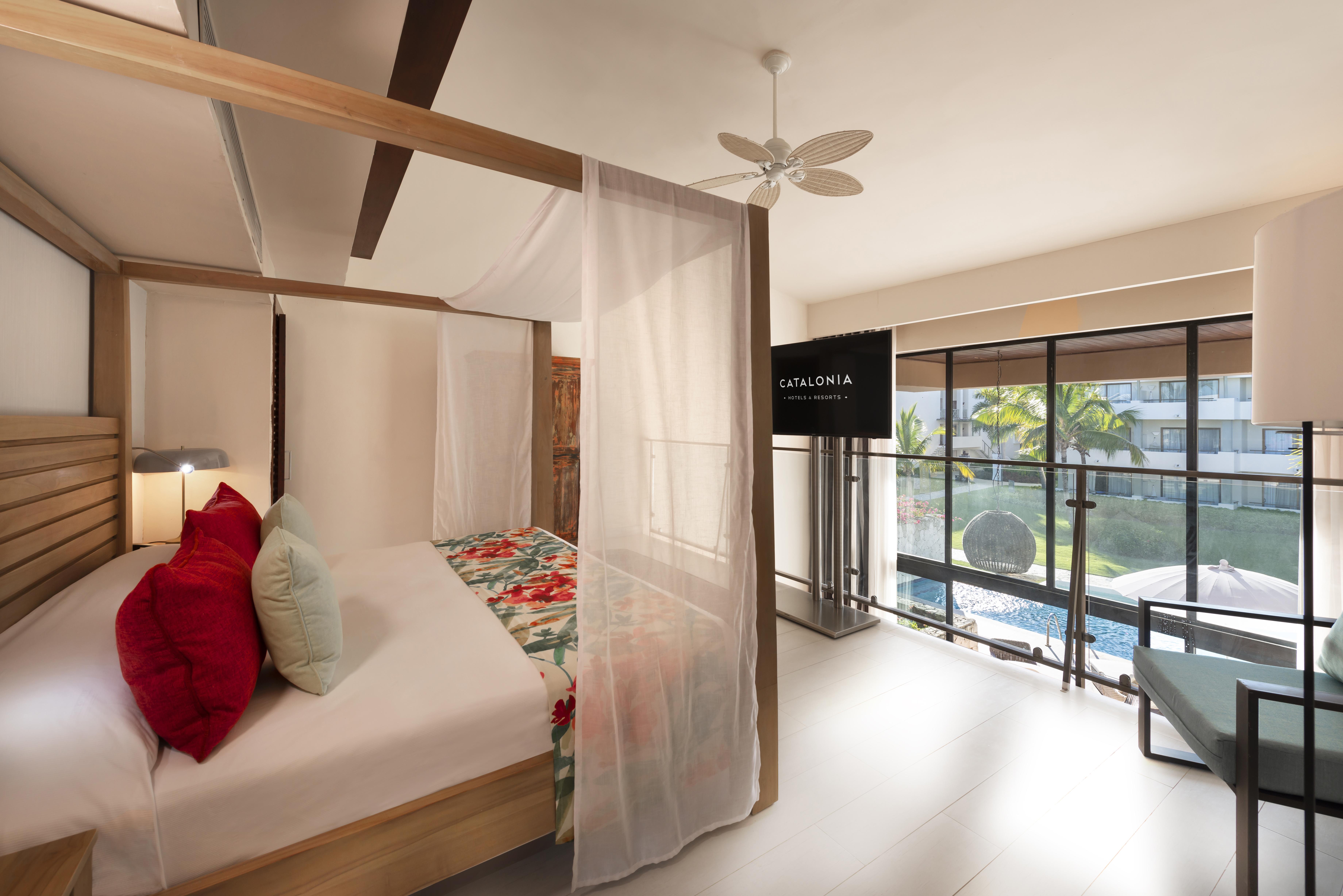 Catalonia Royal Bavaro (Adults Only) Punta Cana Exterior foto A room at the hotel