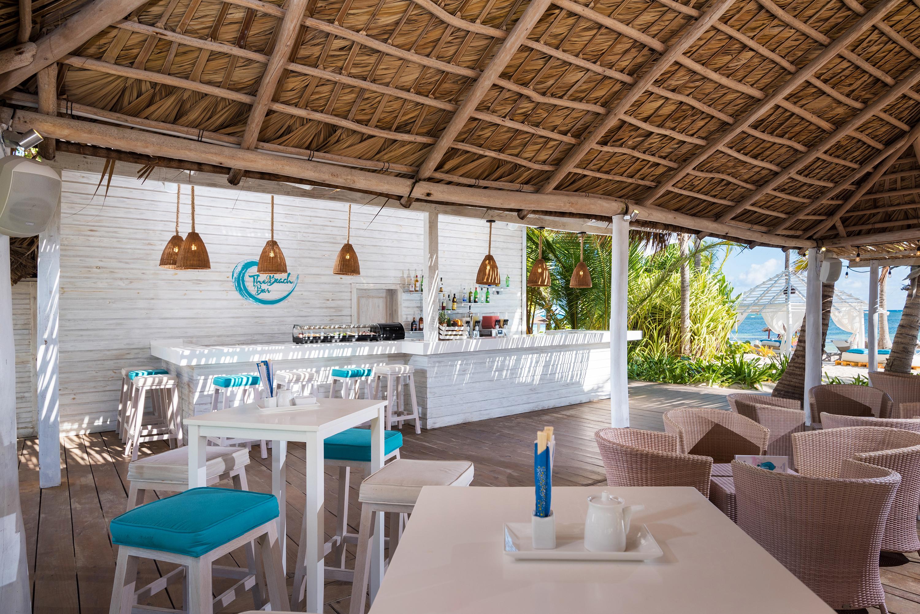Catalonia Royal Bavaro (Adults Only) Punta Cana Exterior foto The Beach Club