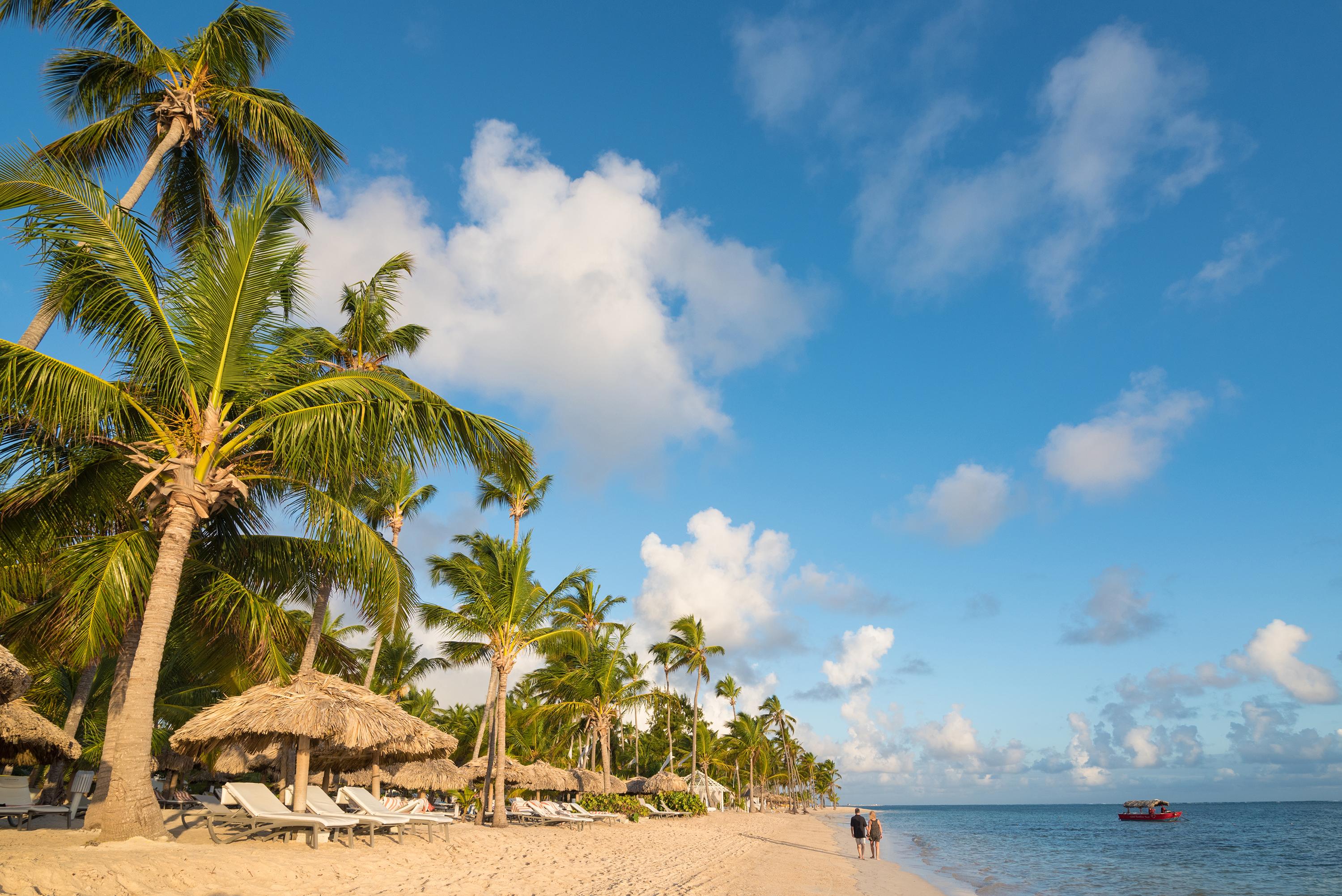 Catalonia Royal Bavaro (Adults Only) Punta Cana Exterior foto Beach at the Grand Palladium Resort and Spa