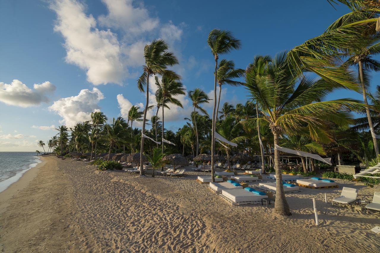 Catalonia Royal Bavaro (Adults Only) Punta Cana Exterior foto Beach at the resort